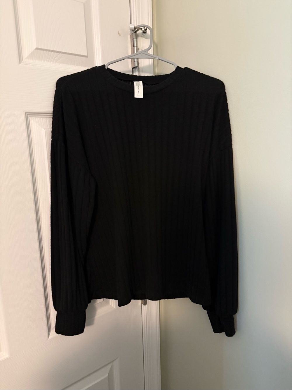 Women’s Black Ribbed Lounge set - Picture 2 of 3